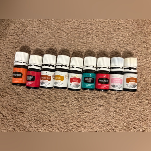 Essential Oil Collection Set - Picture 2 of 6